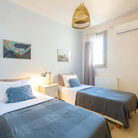 - Private Pool - Access