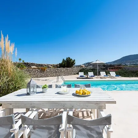 Villa - Private Pool - Access Parasporos